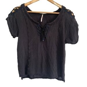 Free People Navy Blue Boho Mesh Floral Crochet Shoulder Short Sleeve Size XS